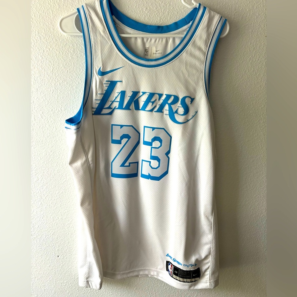 LA Lakers city edition jersey - L